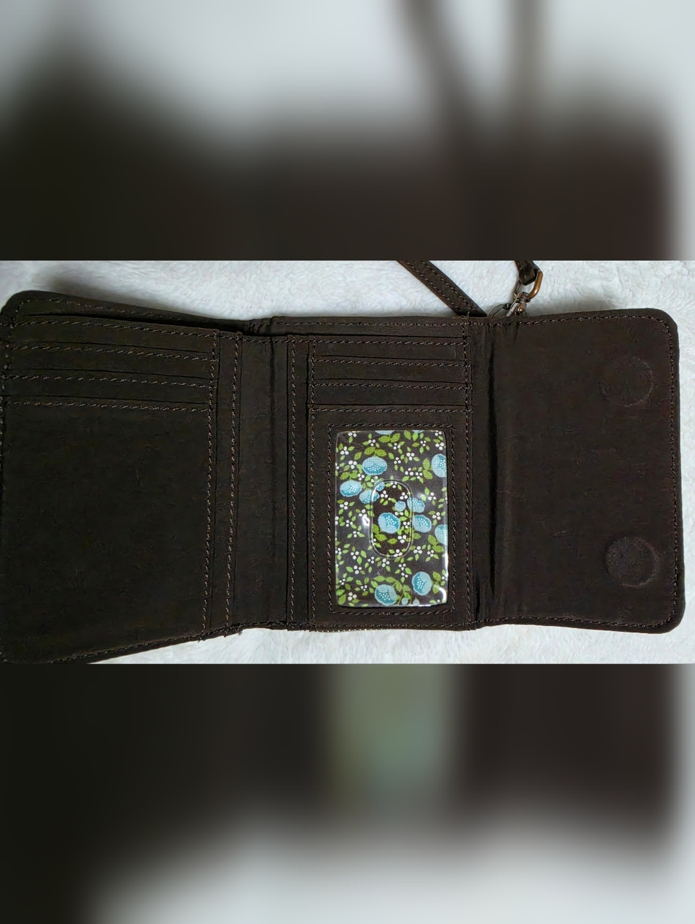 Very Bradley Open Brown Suede Tri-fold Wallet Magnetic Snap Closure Wristlet - Picture 5 of 9